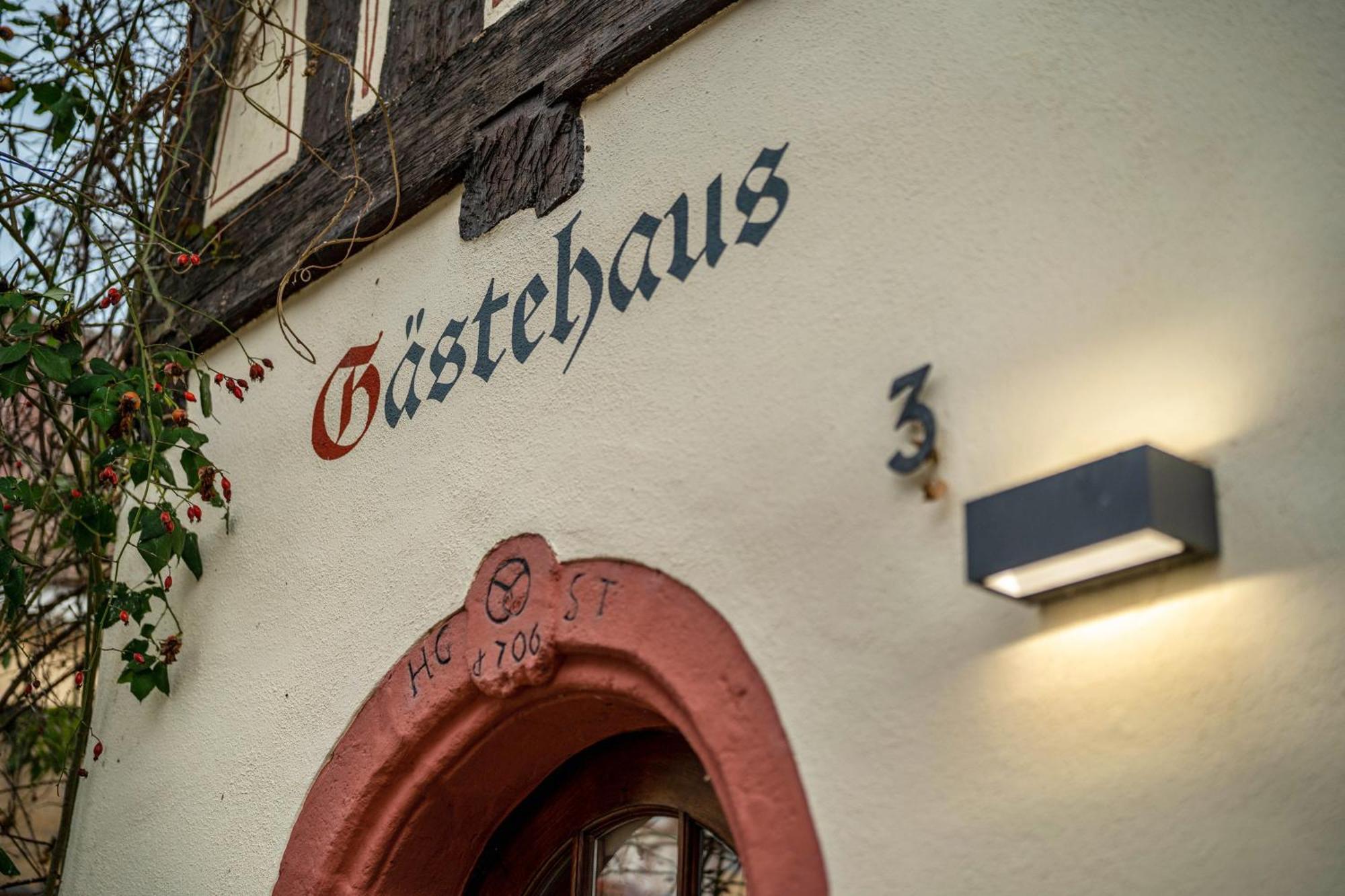 Gaestehaus Siebter Himmel Vogtsburg Exterior foto